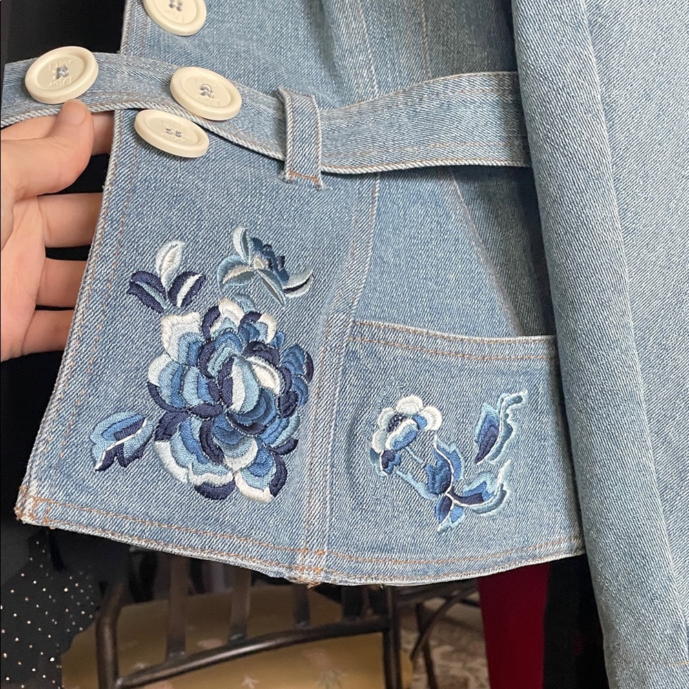 CHRISTIAN DIOR Embroidered flower butterfly Denim Jacket - Picture 9 of 17